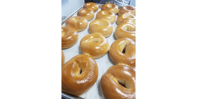 Mr. Bagel Meister Slider-5