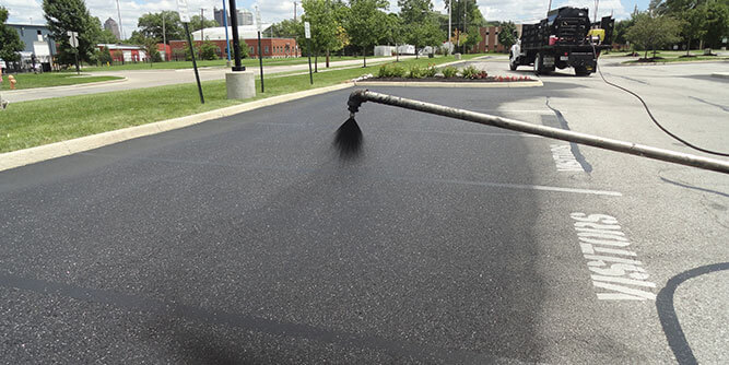 STAR SEAL - Asphalt Sealcoating & Pavement Preservation Slider-10